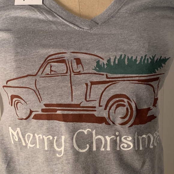 Handmade Christmas truck t-shirt - Picture 2 of 2